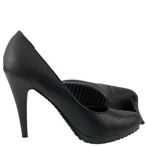 NINE WEST Rewindo Textured Pumps